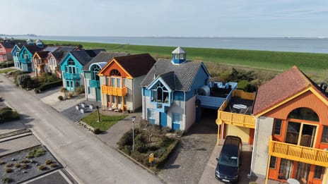 undefined main image