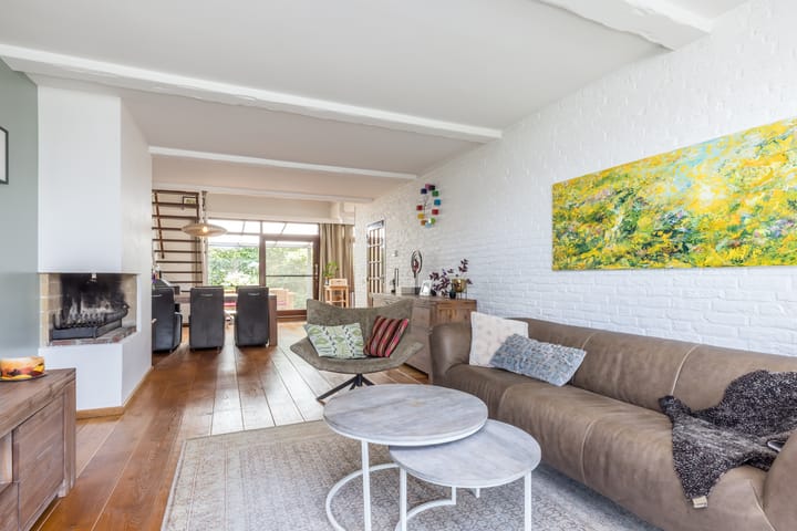 Photo 2 of Veldstraat 27