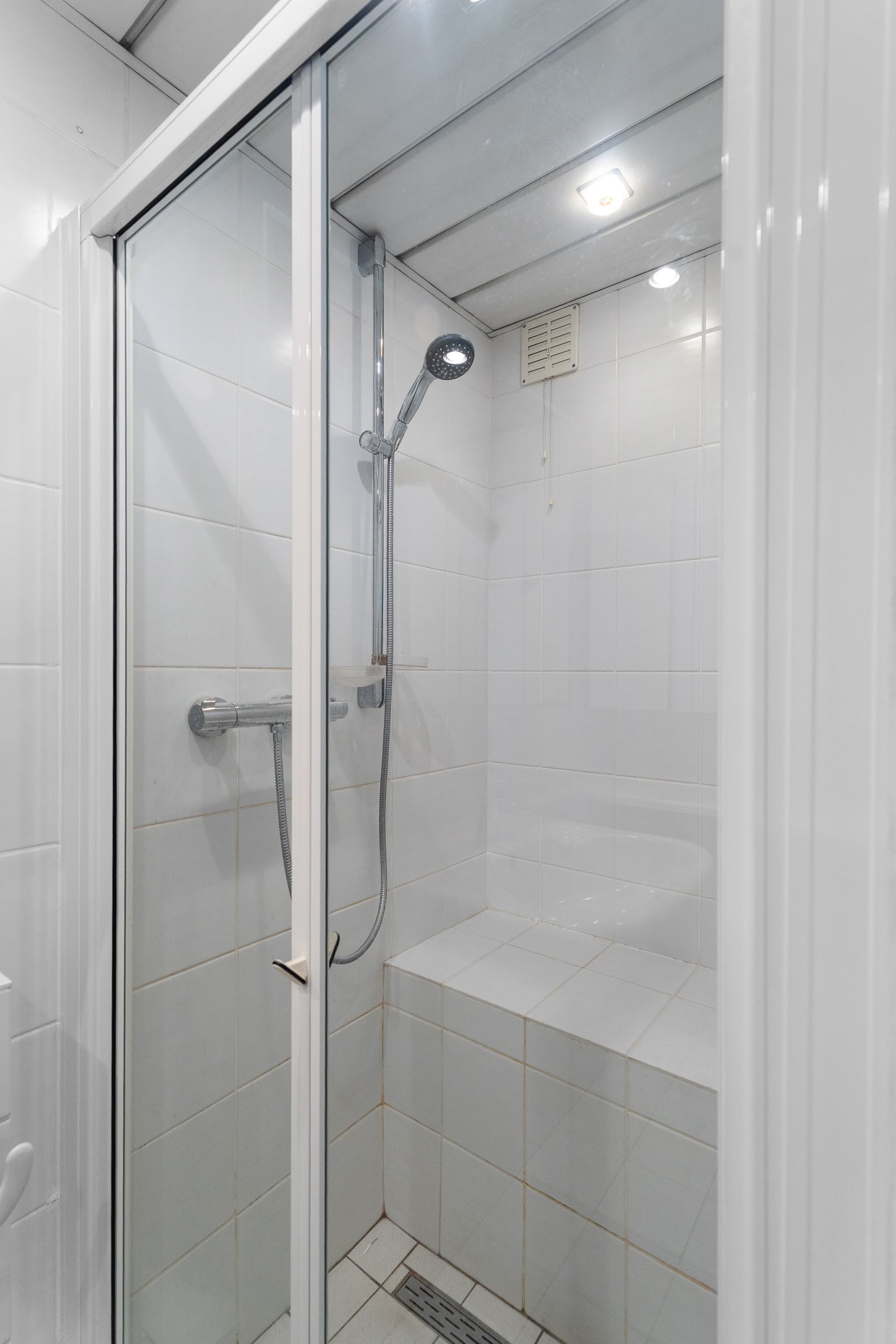 Foto 24 van Maassluisstraat 58