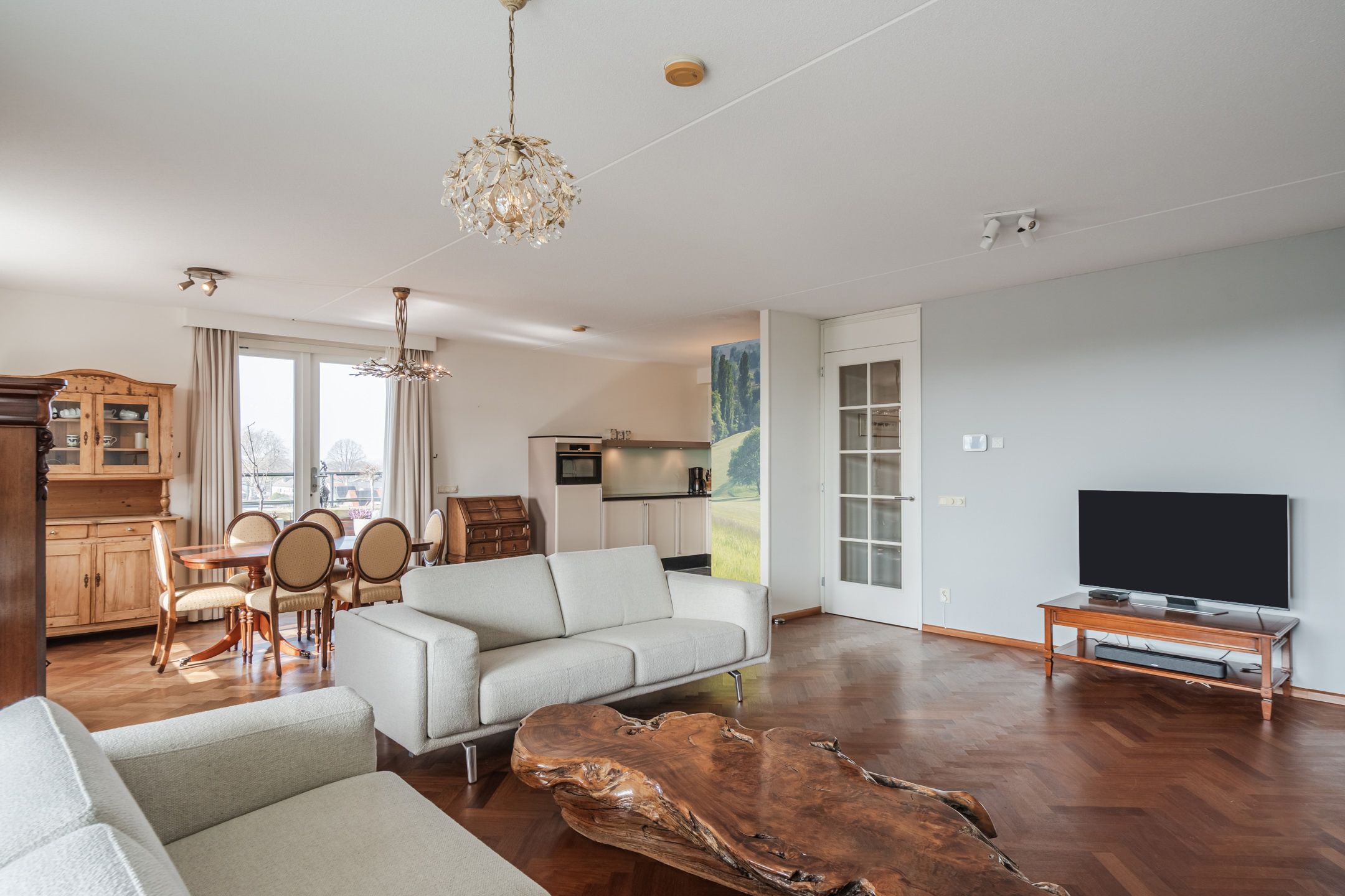 Foto 12 van Emmasingel 10-A