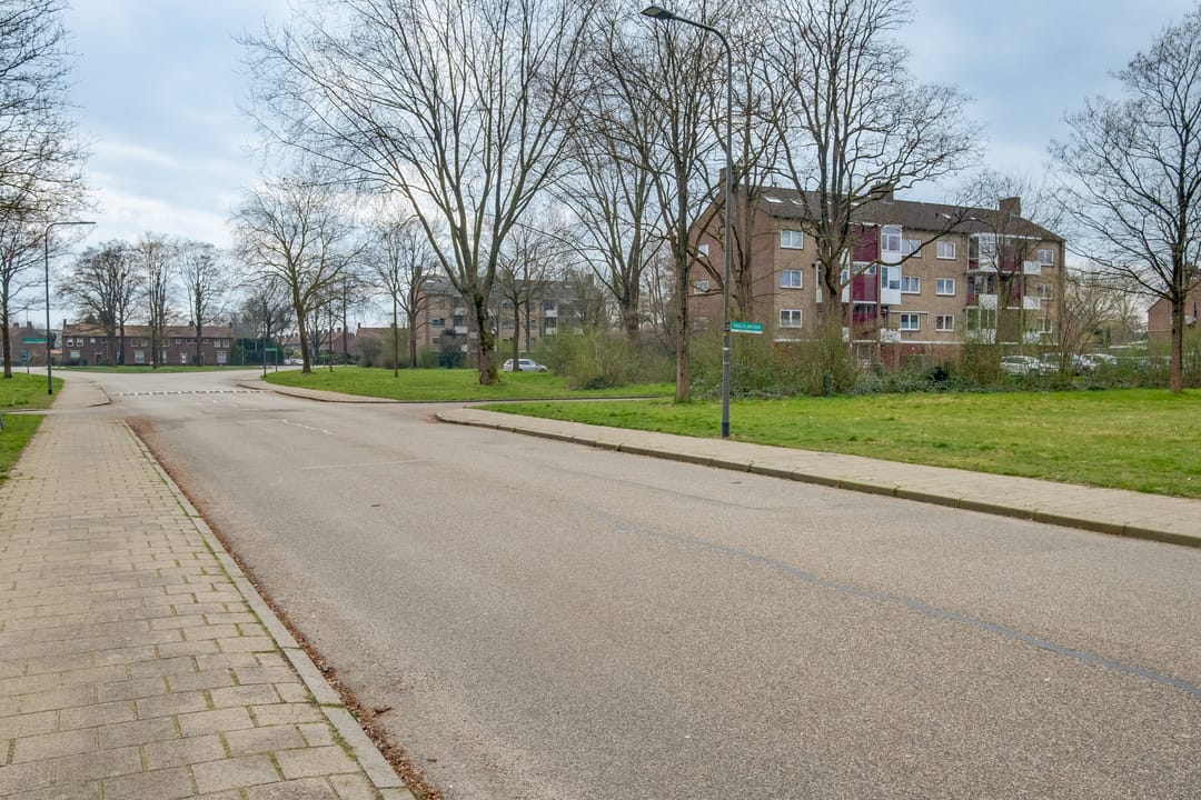 Foto 26 van Vogelplantsoen 37