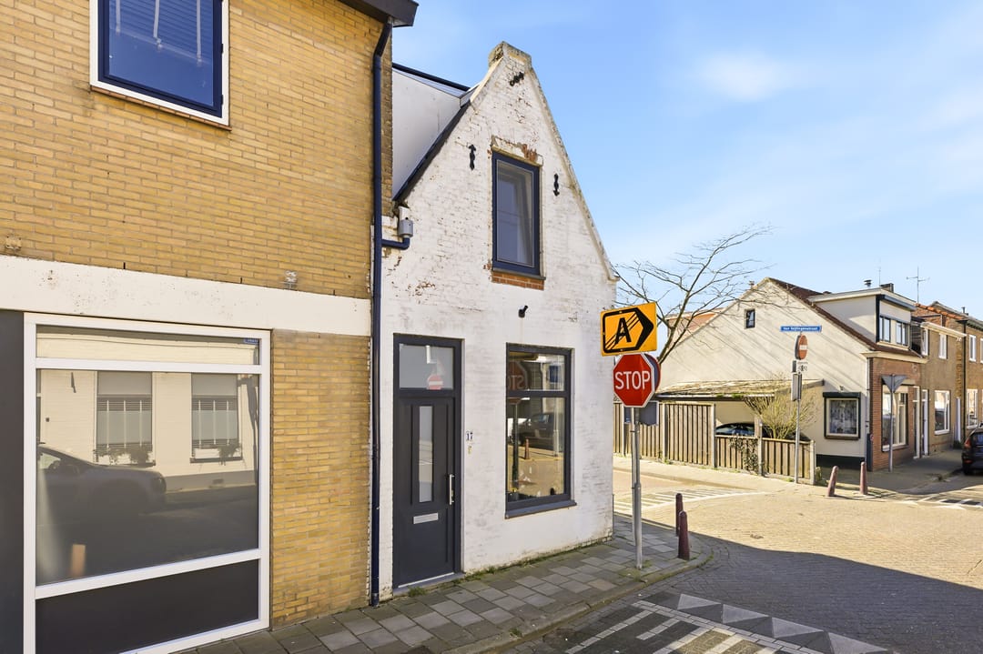 Foto 31 van Buteuxstraat 17