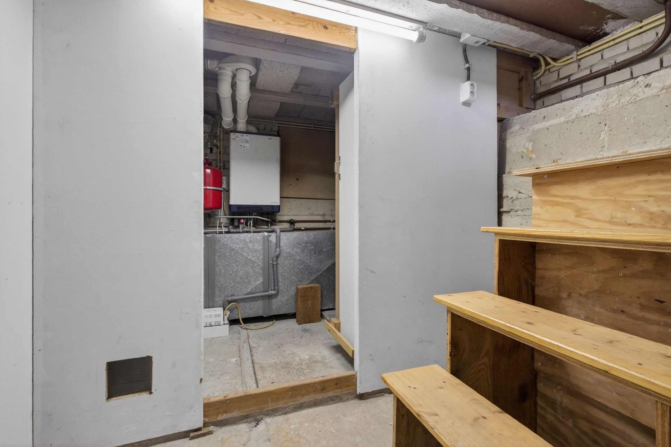 Photo 18 of Redemark 2