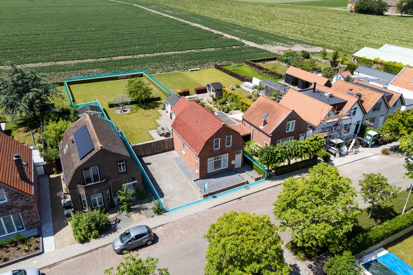Photo 5 of Badhuisweg 25