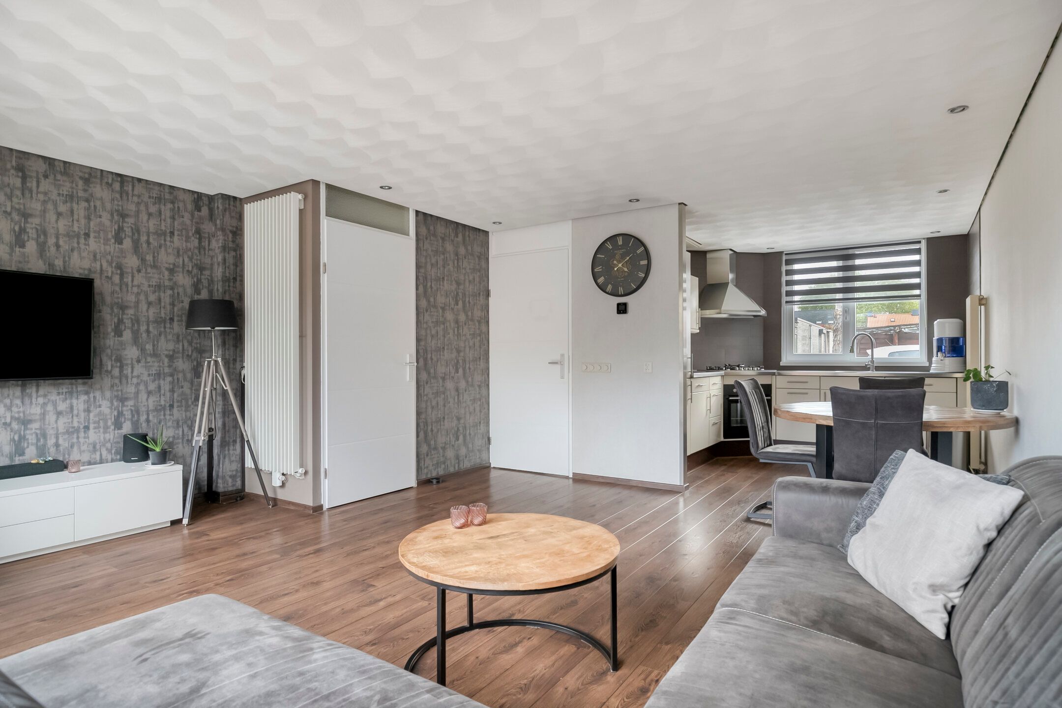Photo 9 of Busselstraat 7