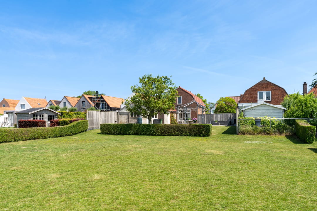 Photo 28 of Badhuisweg 25