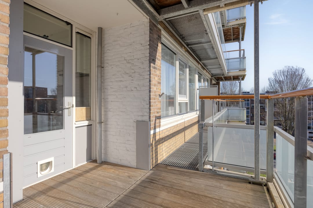 Photo 22 of Uiverhof 16