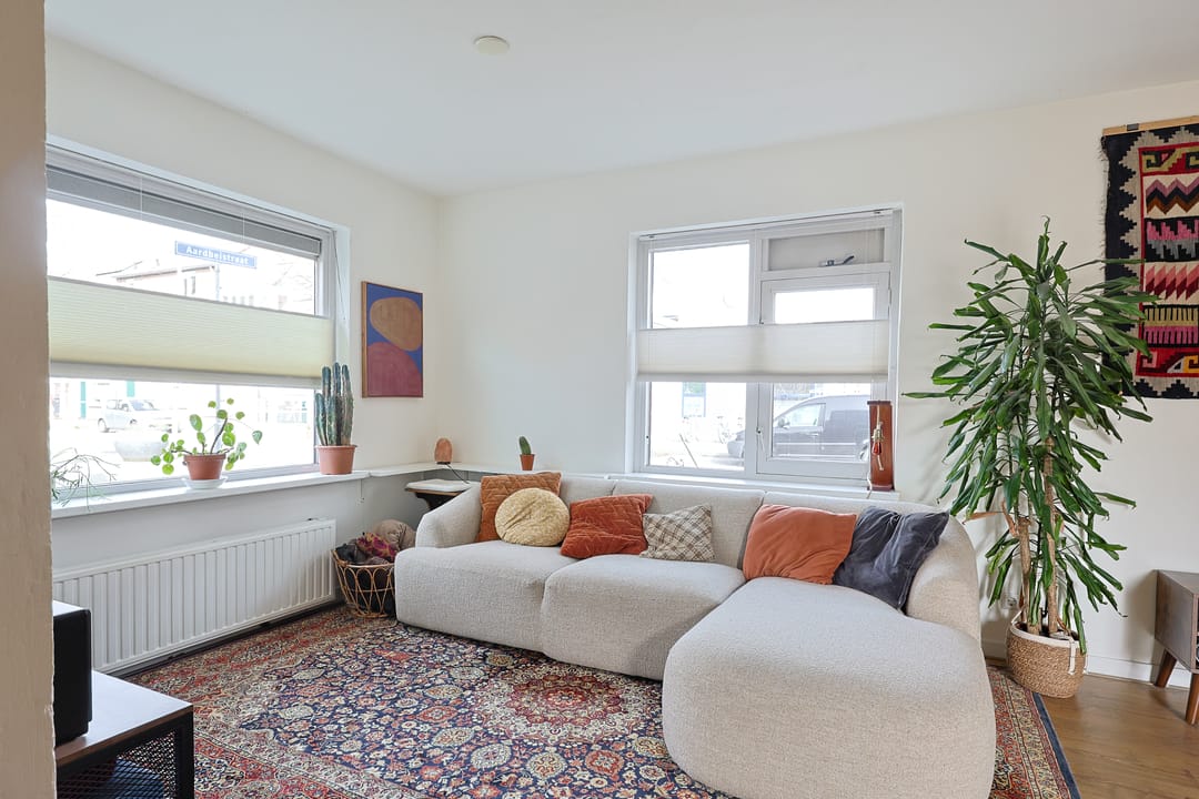 Photo 8 of Aardbeistraat 47