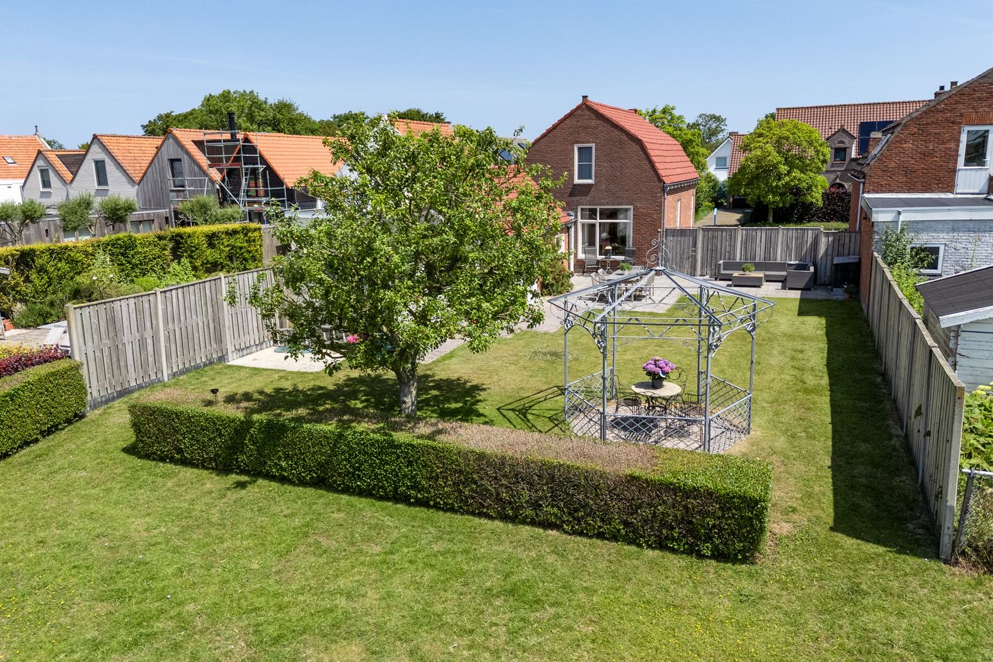 Photo 29 of Badhuisweg 25