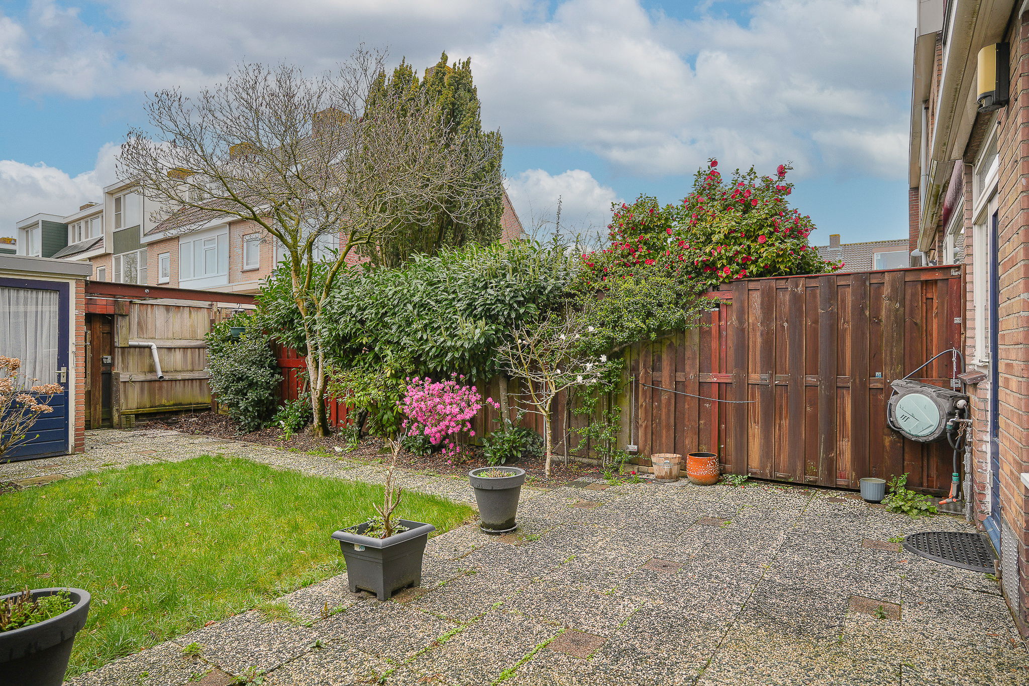 Spacious terraced house with four bedrooms and sunny southwest facing garden in Utrecht — 20