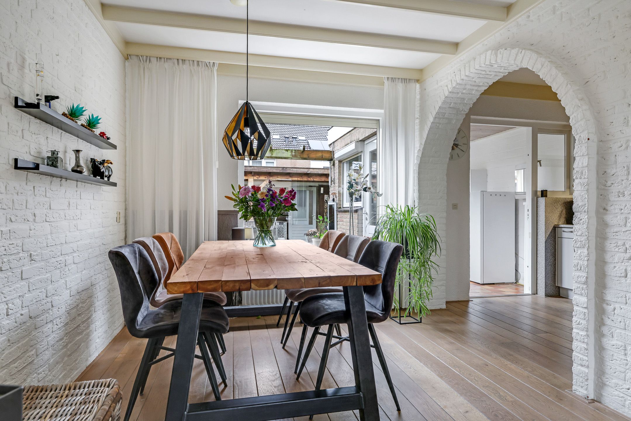 Photo 24 of Franciscusstraat 85