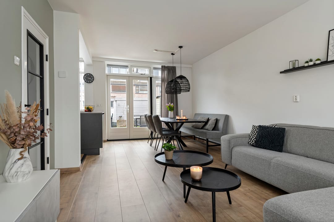 Foto 8 van Hendrik van Nassaustraat 13