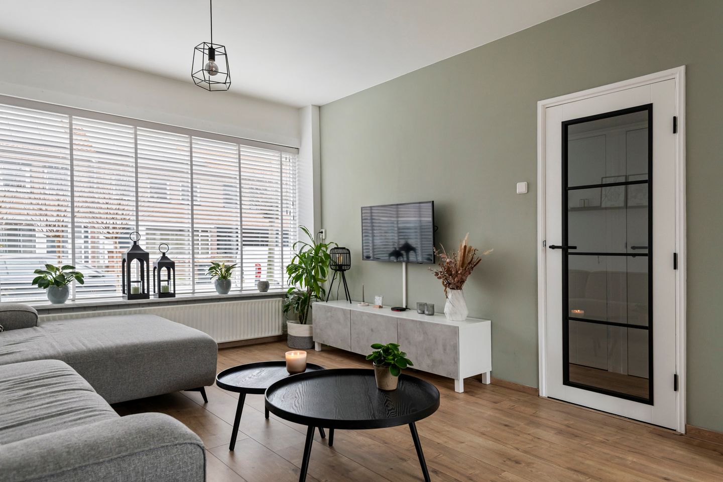 Foto 20 van Hendrik van Nassaustraat 13