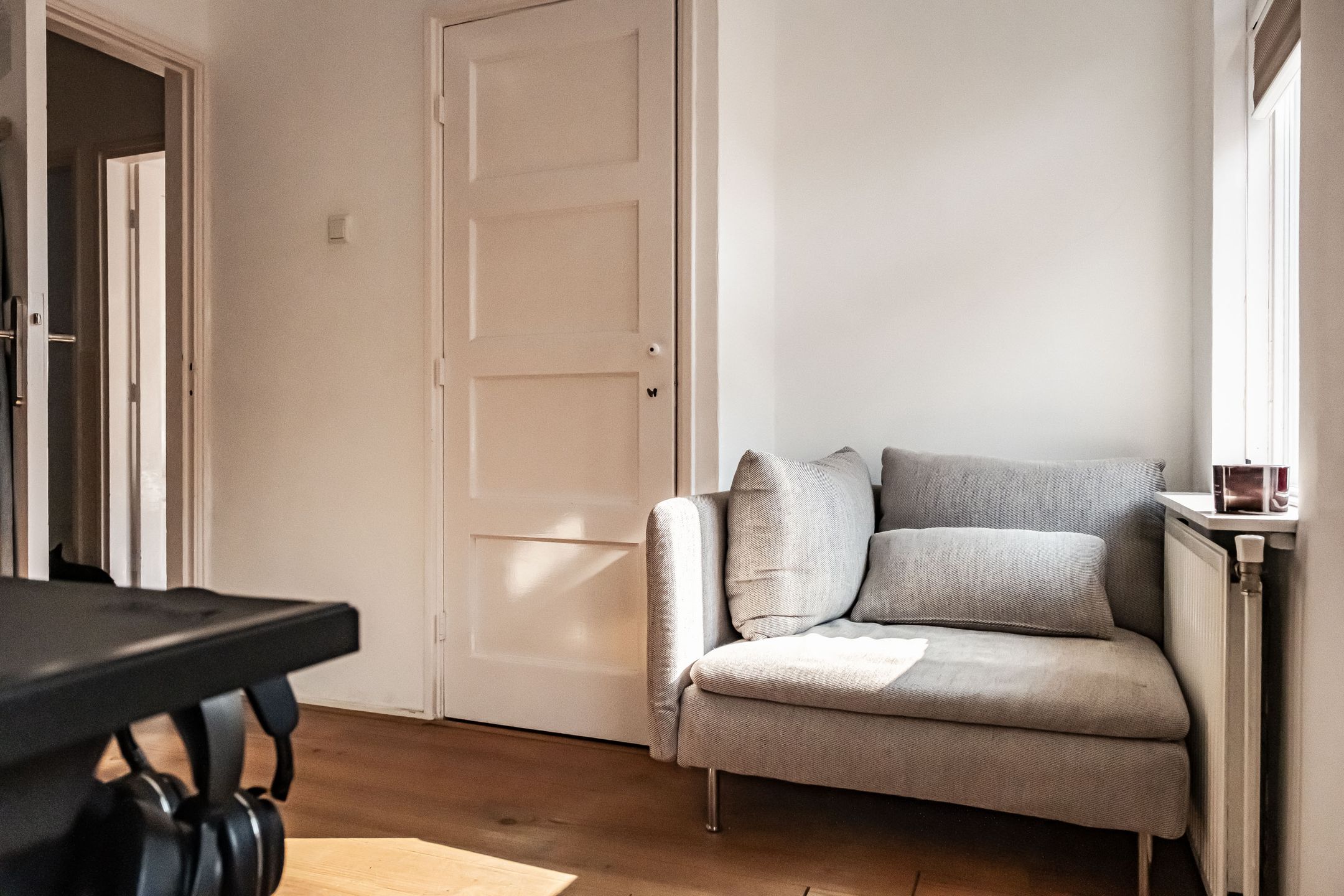 Spacious Ground Floor Apartment with Large Garden in Haarlem — 24