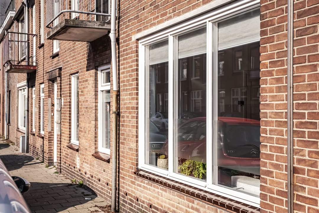 Spacious Ground Floor Apartment with Large Garden in Haarlem — 29