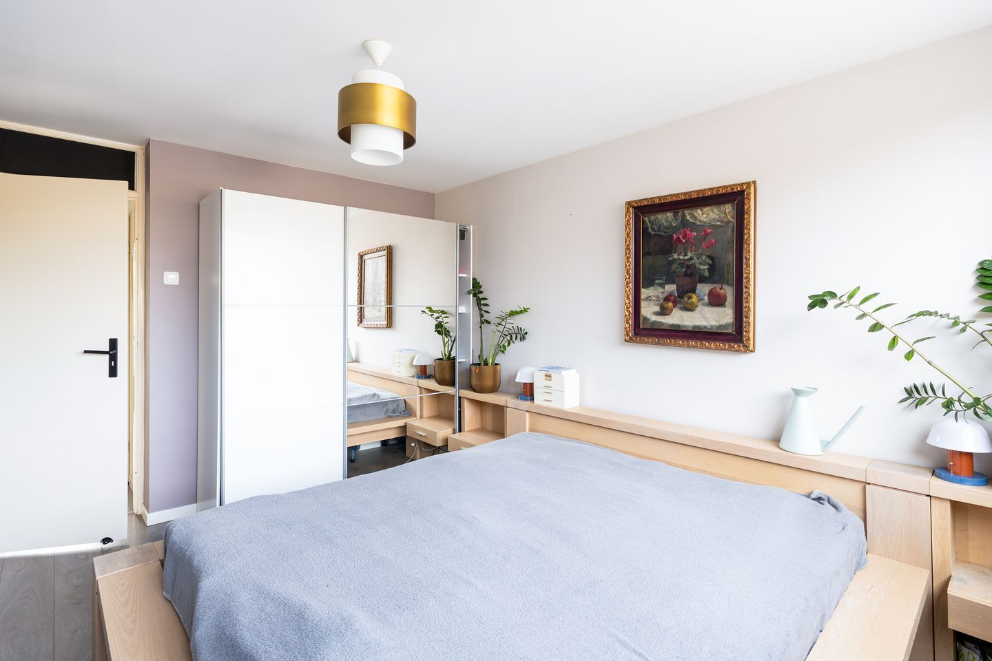 Spacious family home with 4 bedrooms, private parking, and sunny garden in quiet Wassenaar courtyard — 14