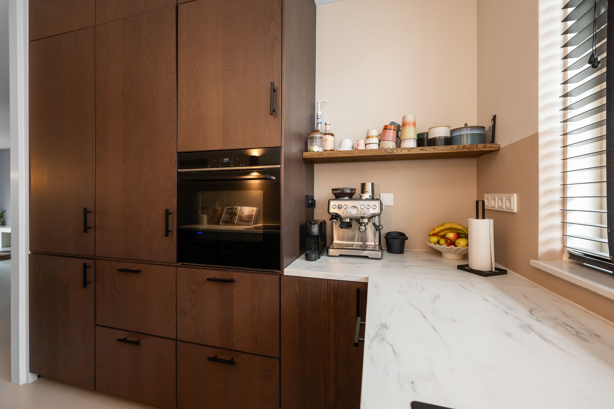 Foto 15 van Zwarte Ring 93