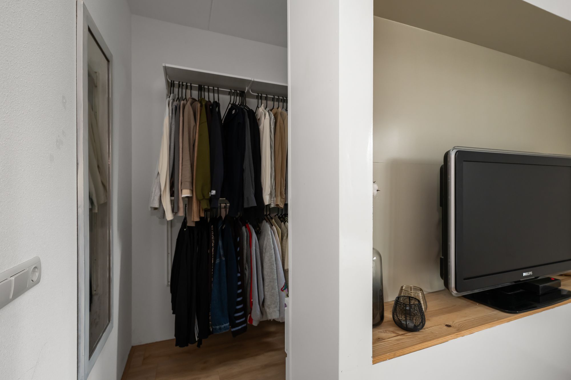 Foto 21 van Zwarte Ring 93