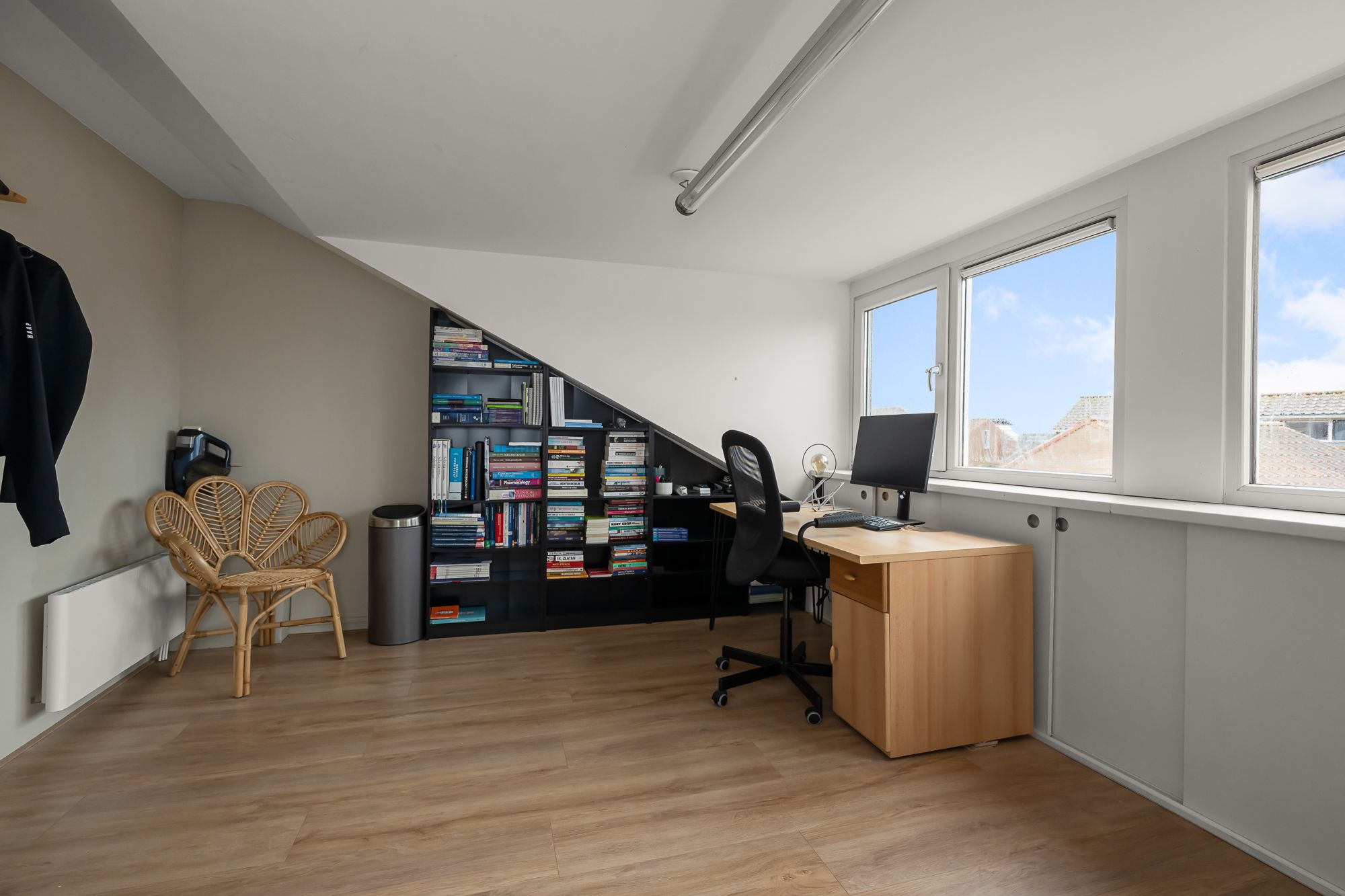 Foto 33 van Zwarte Ring 93