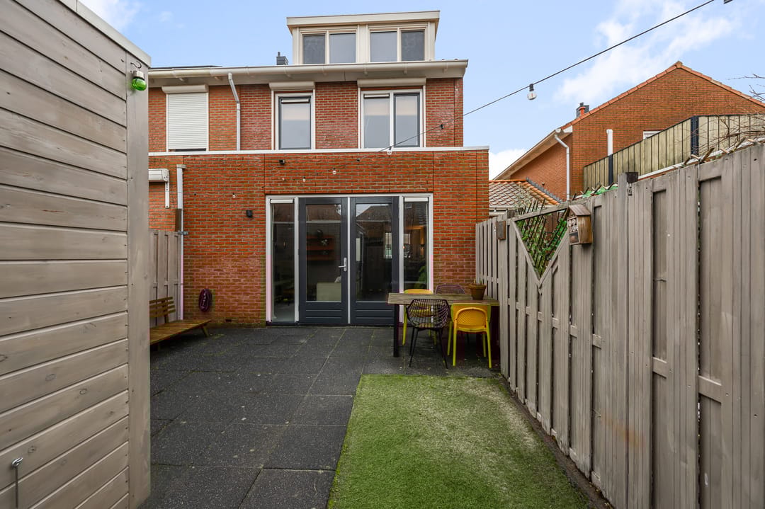 Foto 38 van Zwarte Ring 93