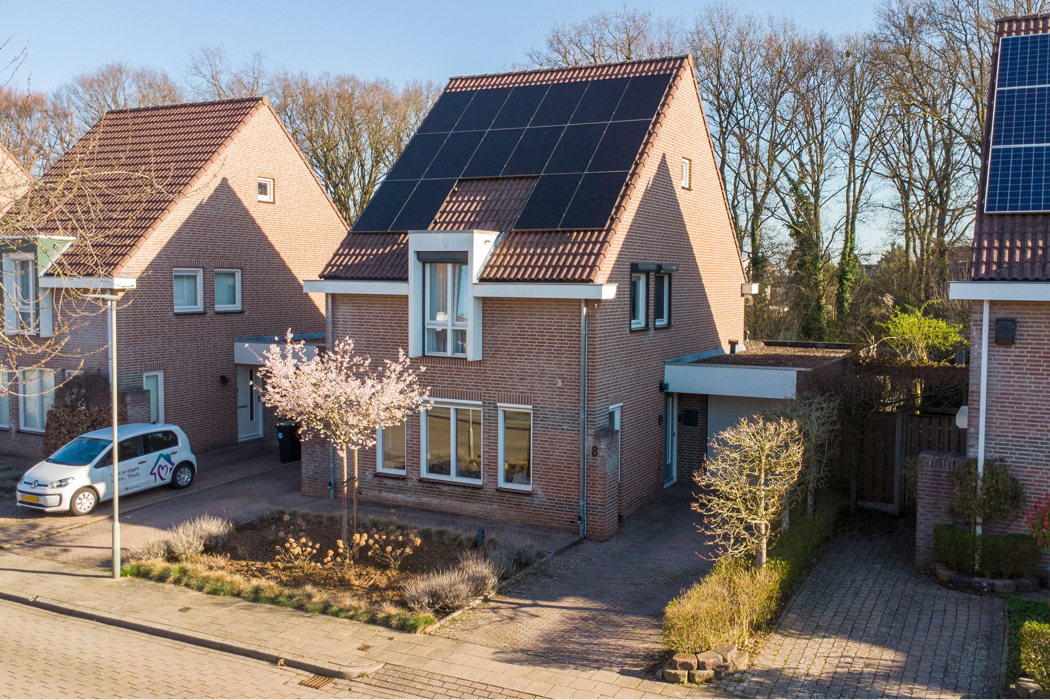 Mies van der Rohestraat 8 