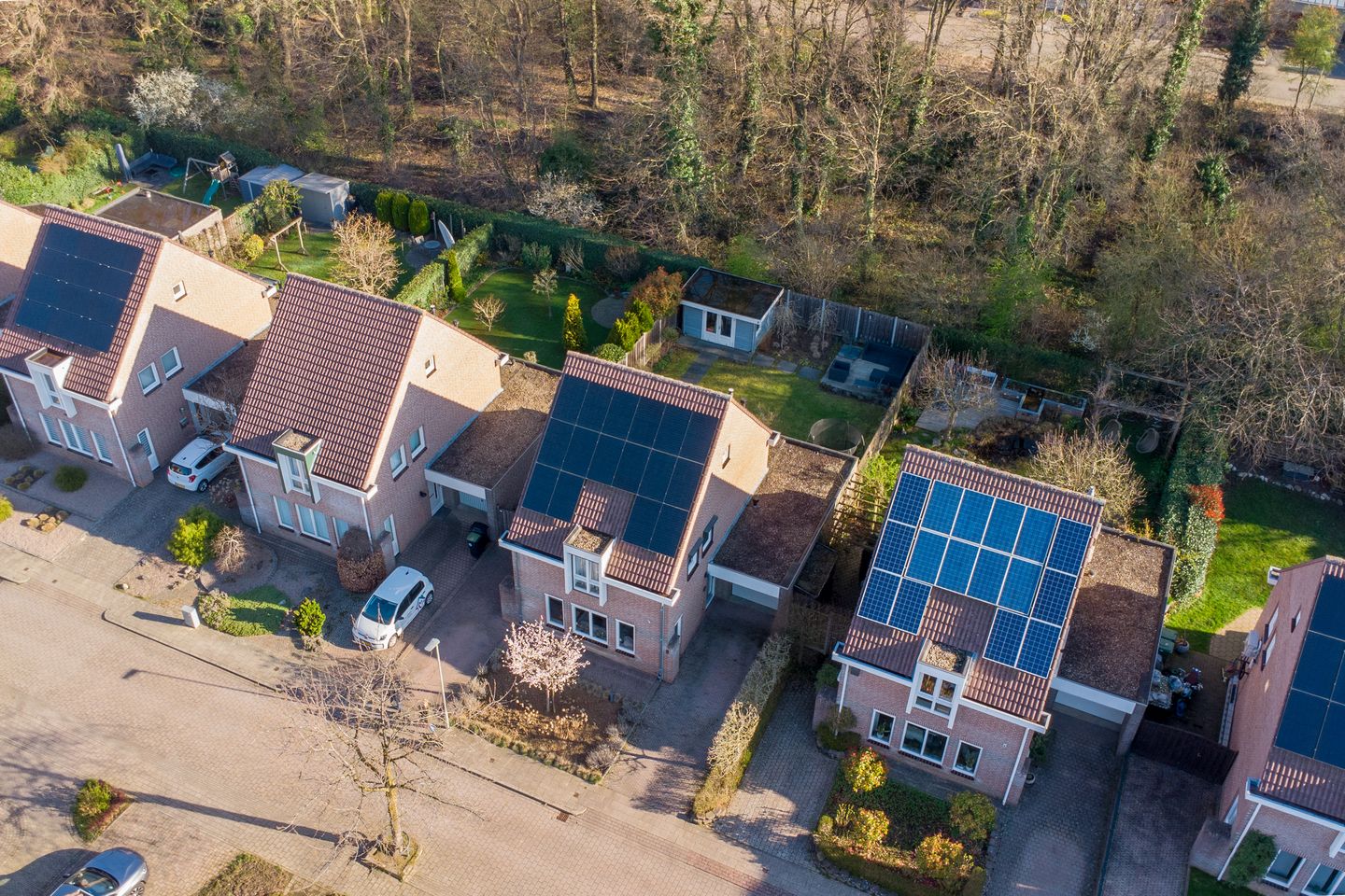 Foto 29 van Mies van der Rohestraat 8