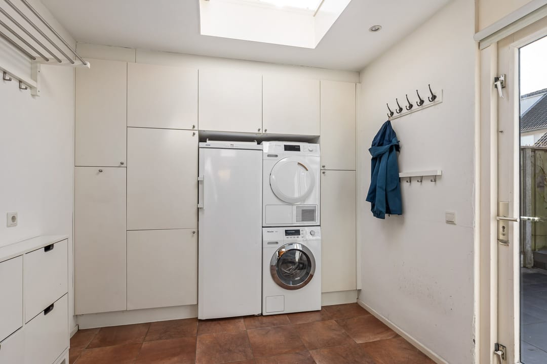 Photo 11 of Cor Hilbrinkstraat 44