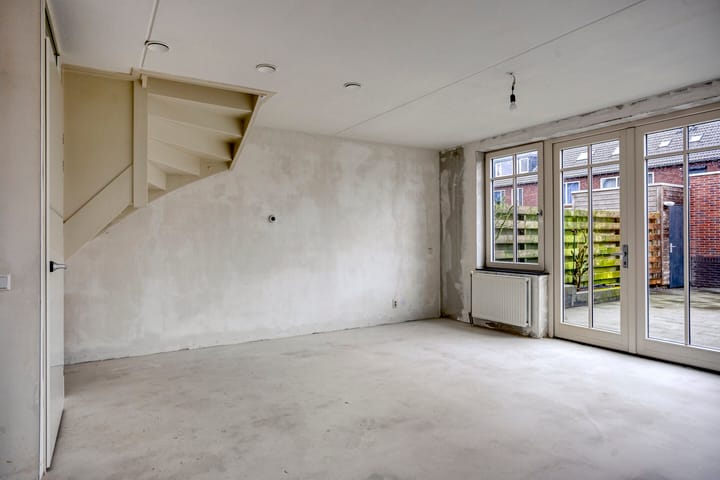 Photo 3 of Mandenmaker 26