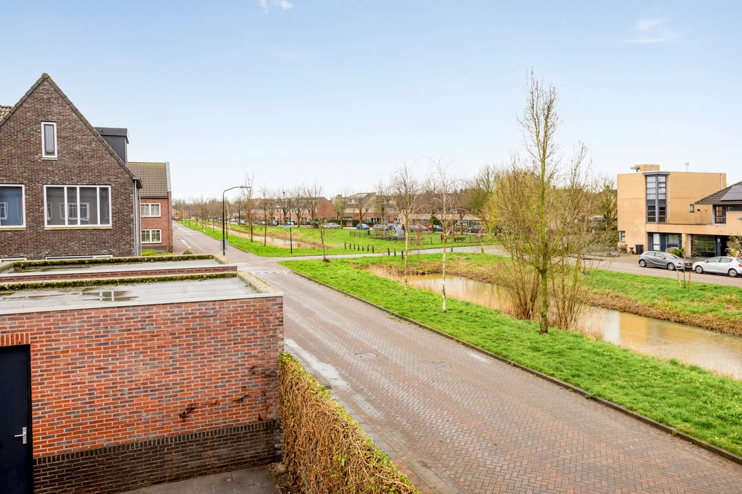 Photo 16 of Mandenmaker 26