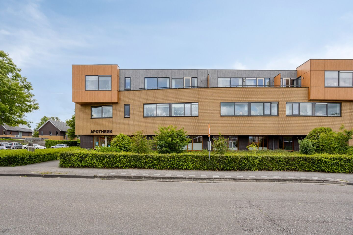 Photo 20 of Burgemeester Selhorststraat 8-C
