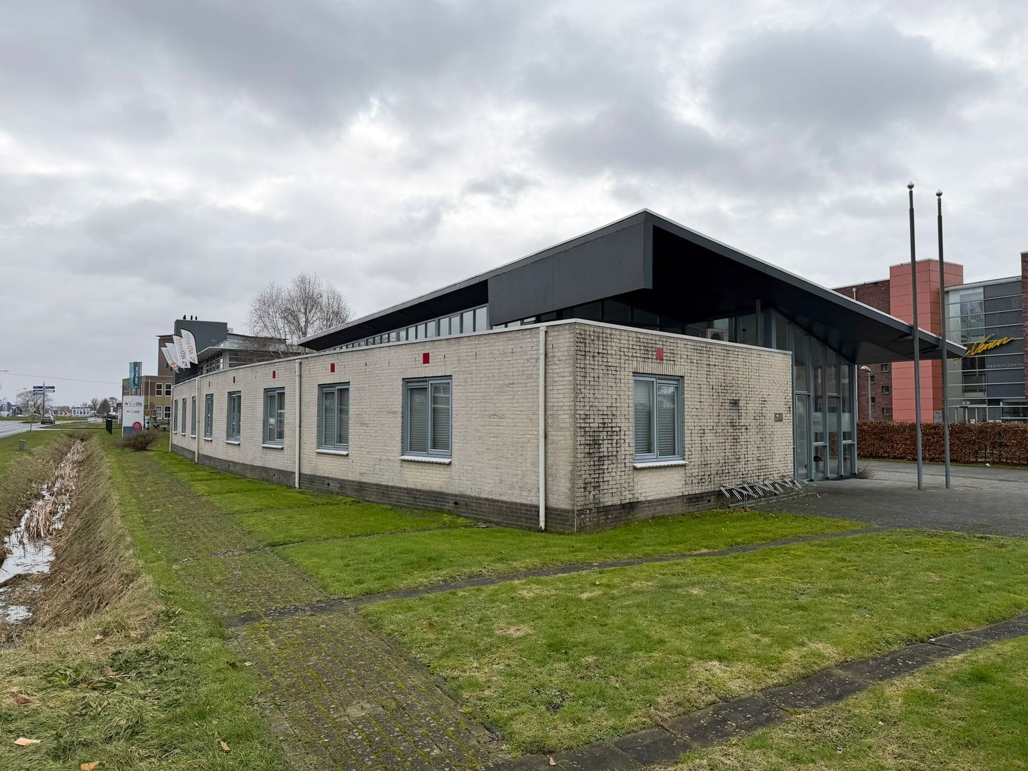 View photo 3 of Grauwveen 1