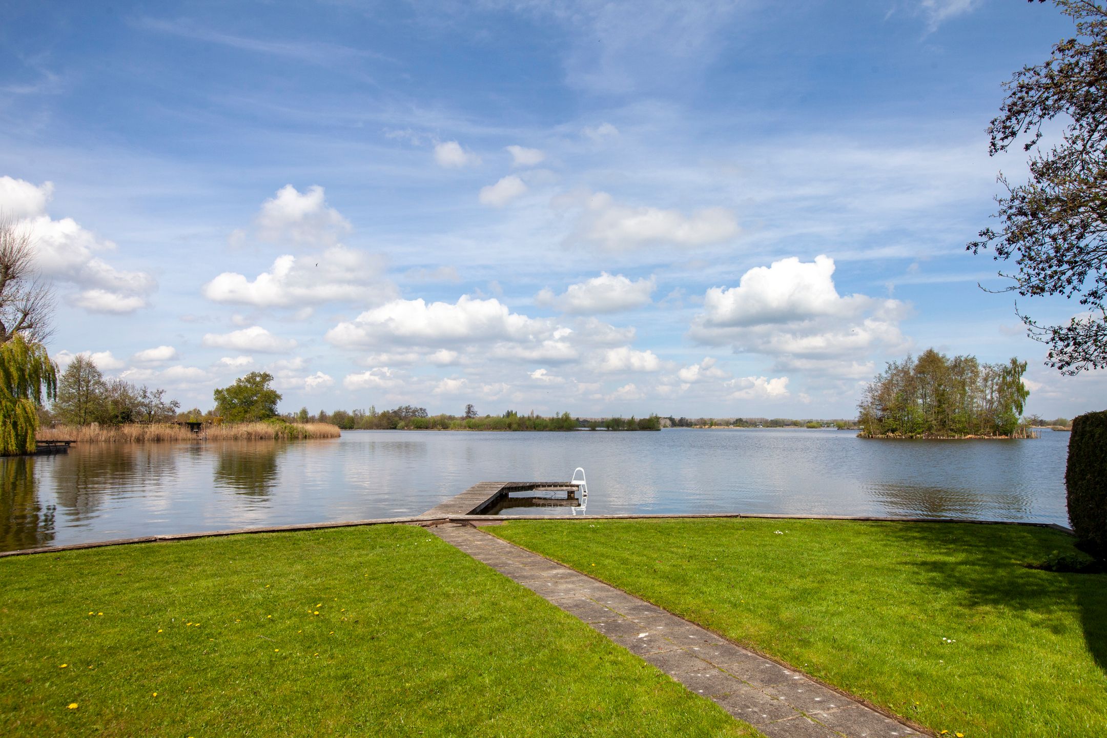 1-bedroom freehold villa in Reeuwijk — photo 5 of 5