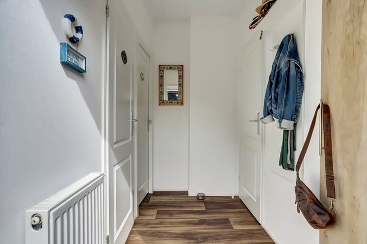 Vrijstaande woning te koop: Langwarderdyk 6-0007, Sint Nicolaasga
