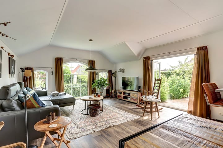 Vrijstaande woning te koop: Langwarderdyk 6-0007, Sint Nicolaasga