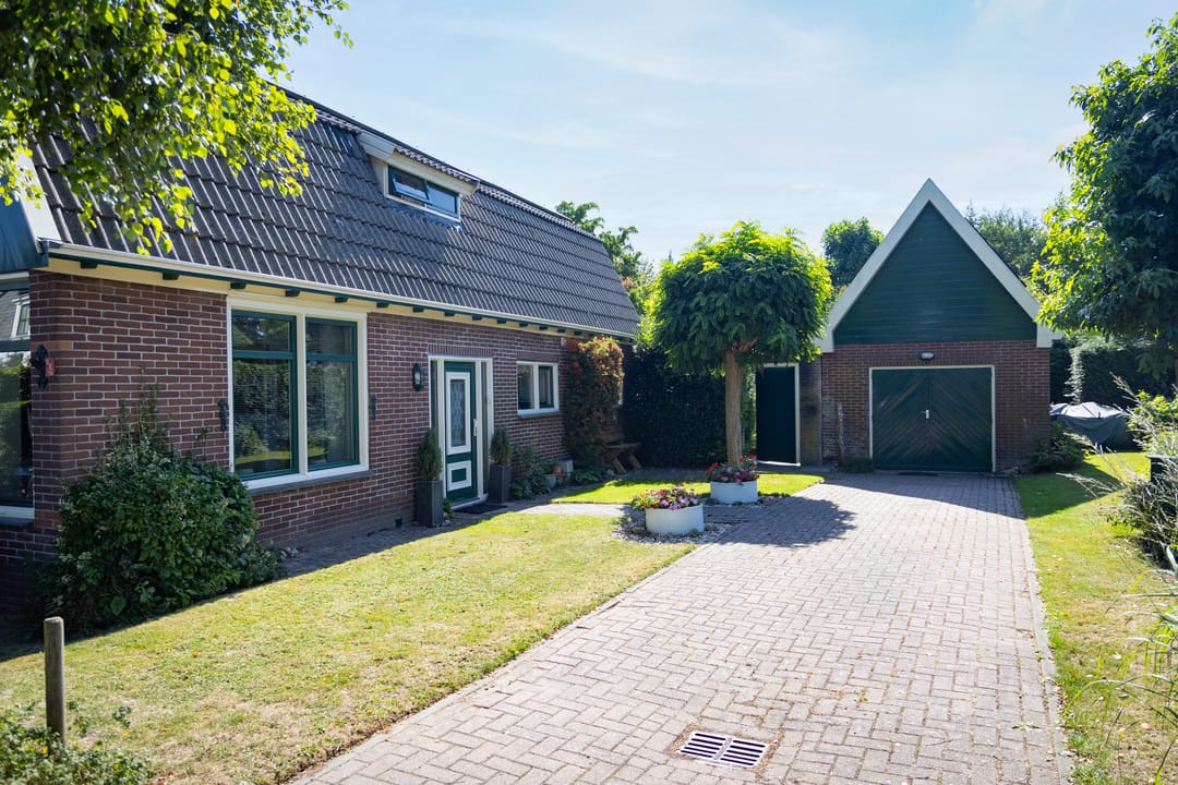 Foto 13 van Dorpsstraat 300