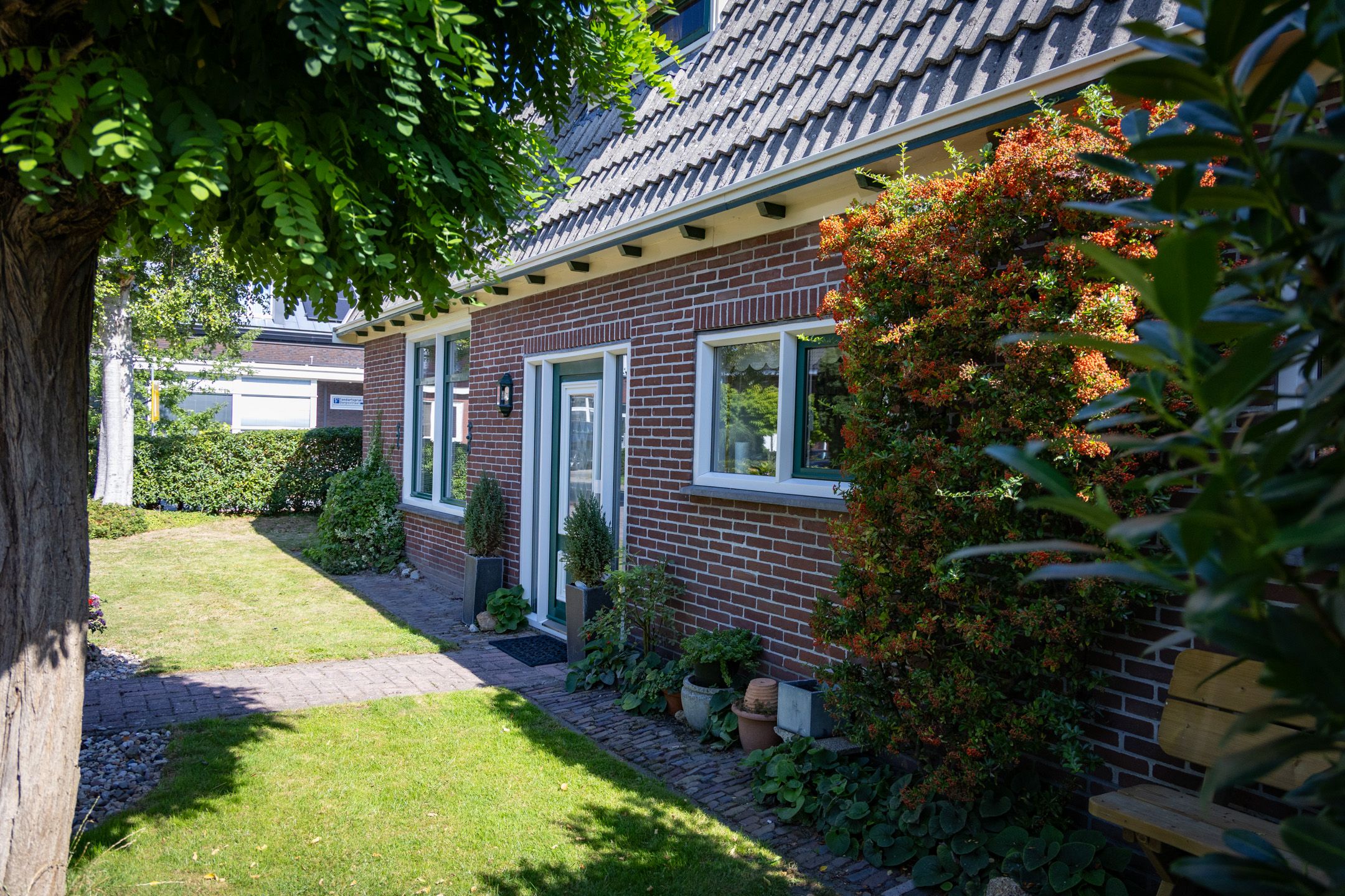 Foto 15 van Dorpsstraat 300