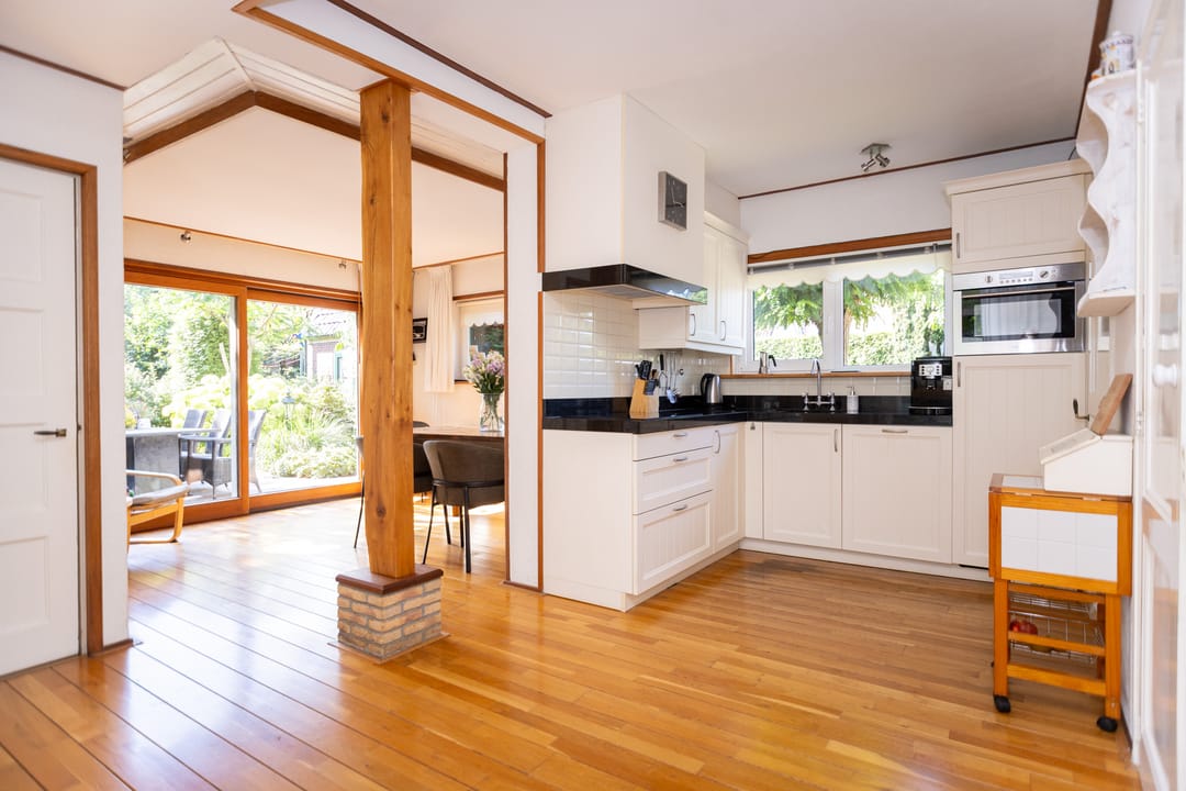 Foto 28 van Dorpsstraat 300