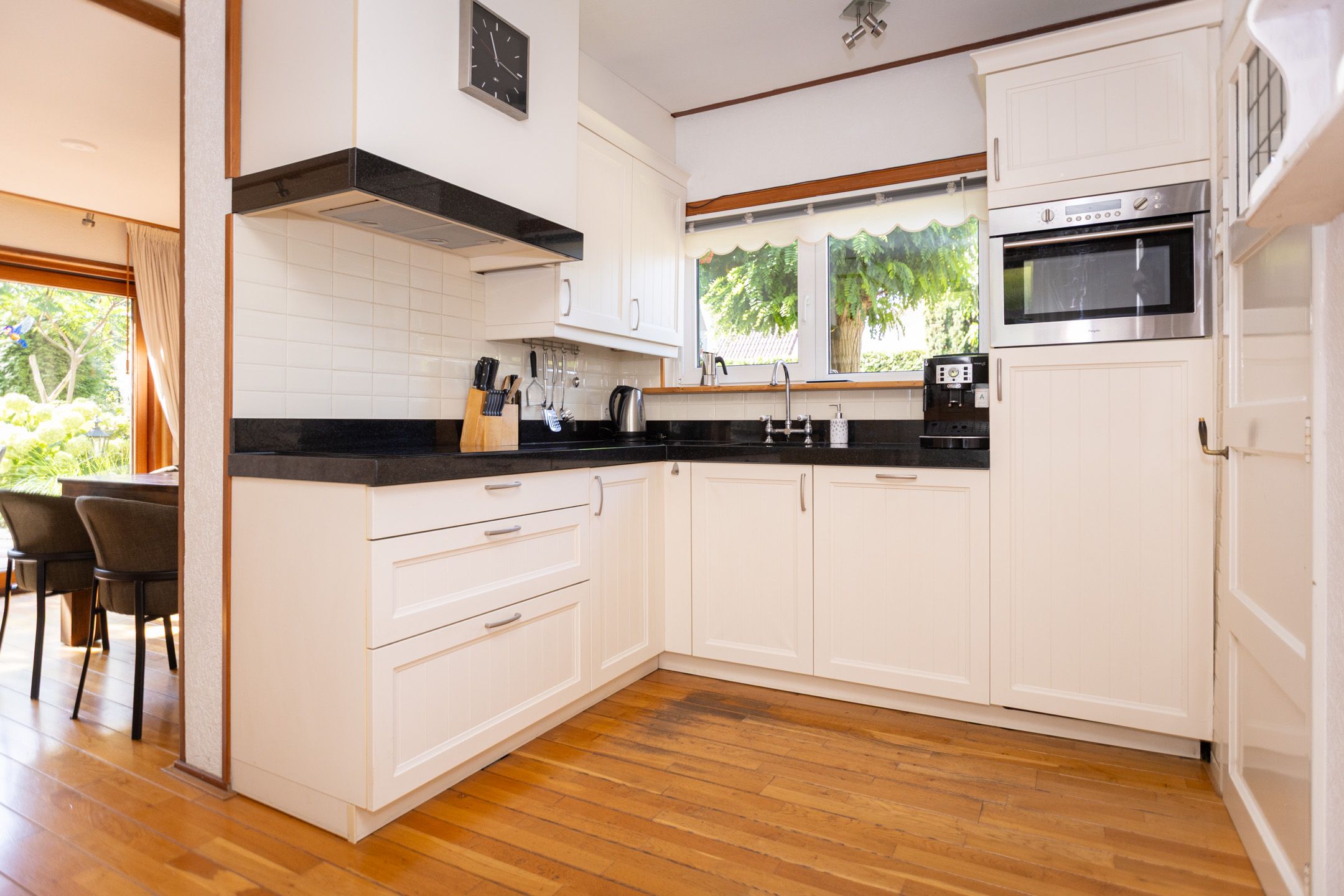 Foto 30 van Dorpsstraat 300