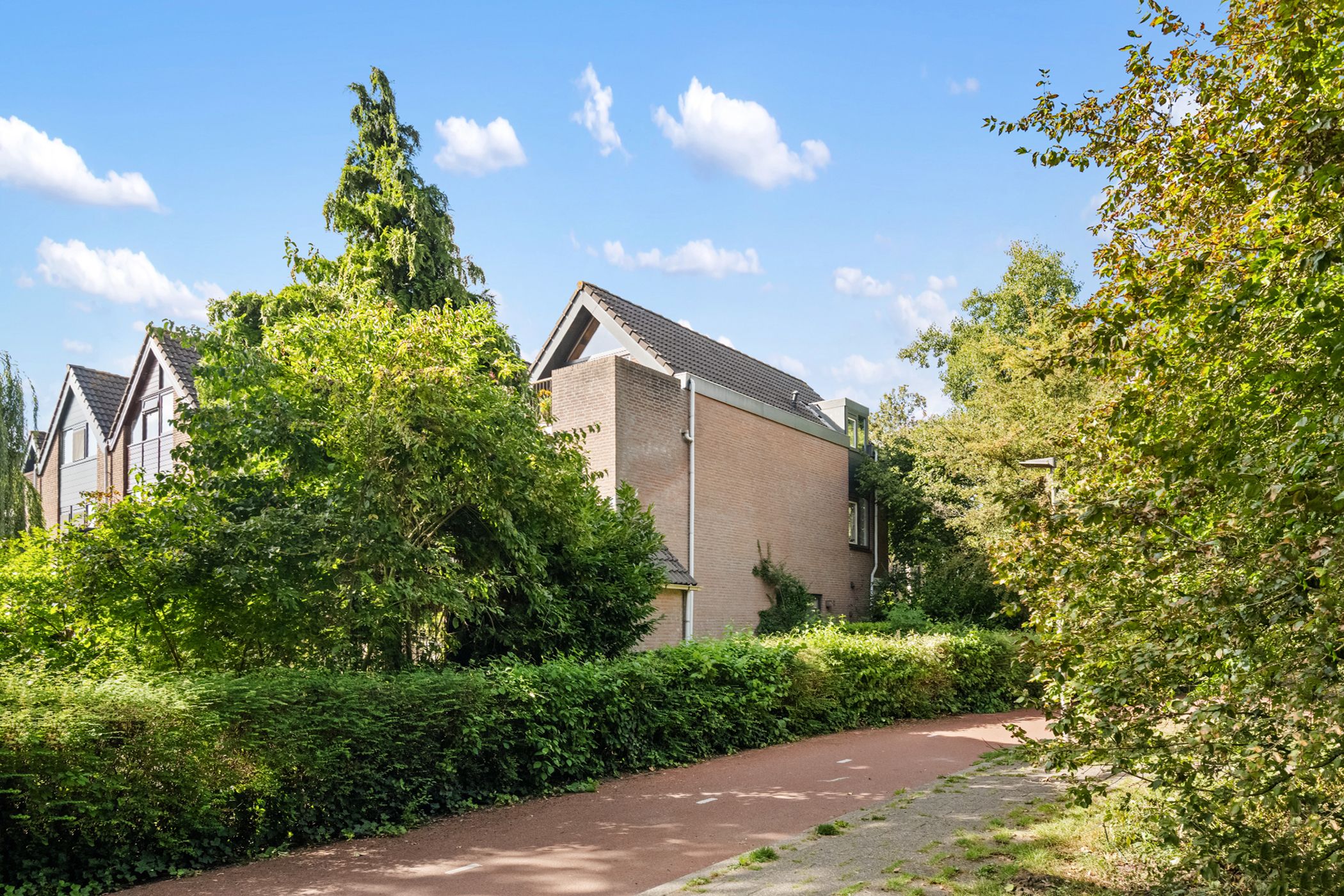 Foto 45 van Warenarburg 43