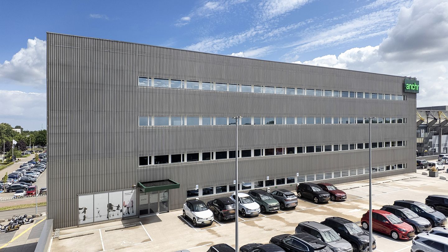 Bekijk foto 1 van Stadionstraat 27