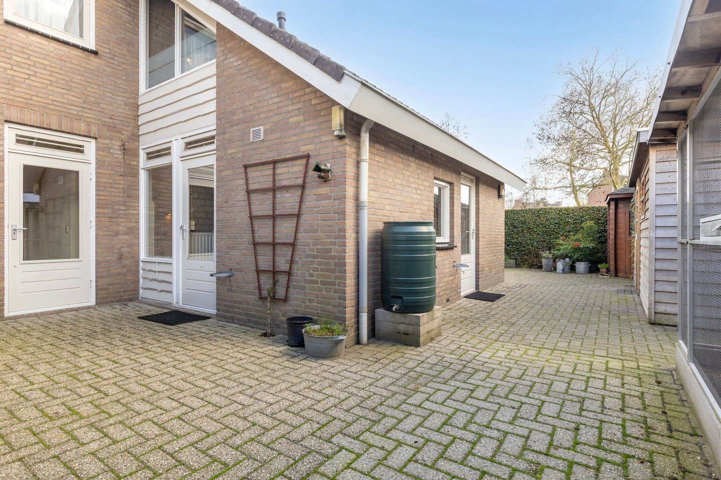 Spacious Semi-Detached House with Carport on Corner Plot in Herpen — 32