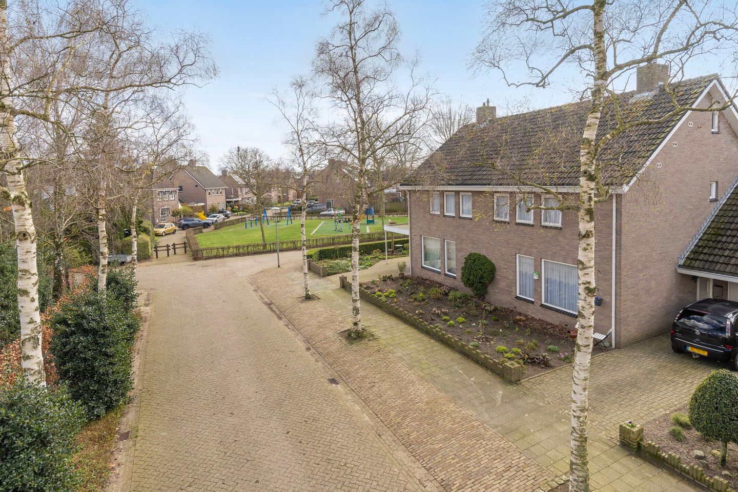 Spacious Semi-Detached House with Carport on Corner Plot in Herpen — 42