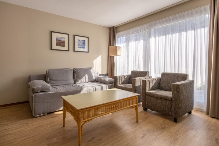 Foto 2 van Oosterhiemweg 1-021