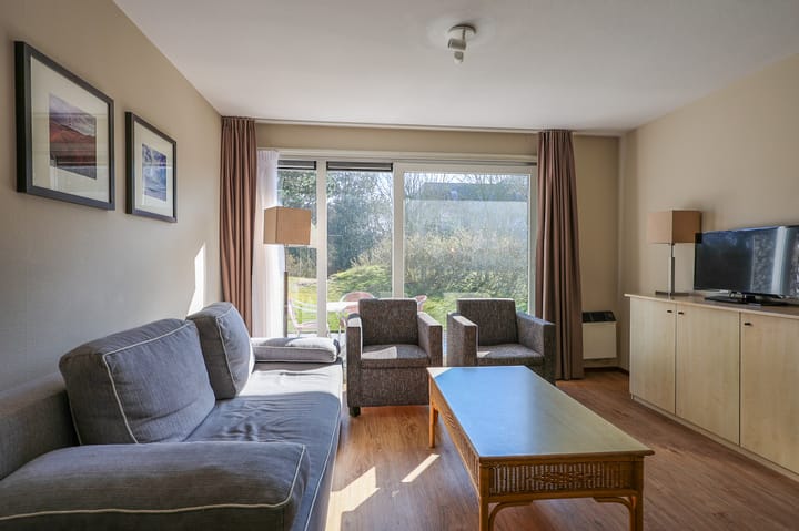 Foto 3 van Oosterhiemweg 1-021