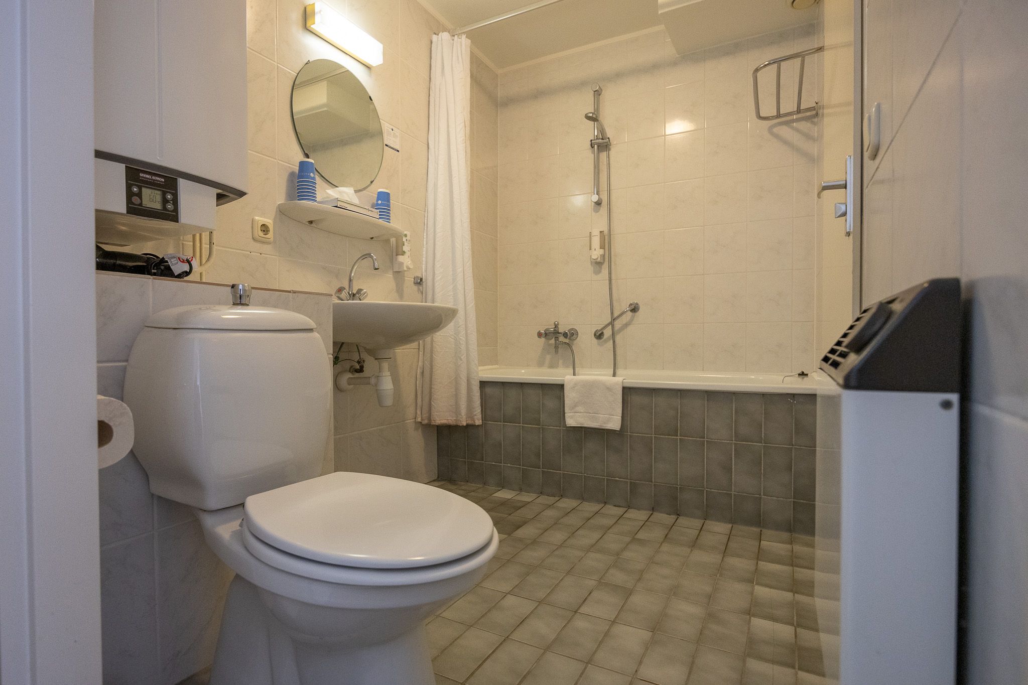 Foto 9 van Oosterhiemweg 1-021