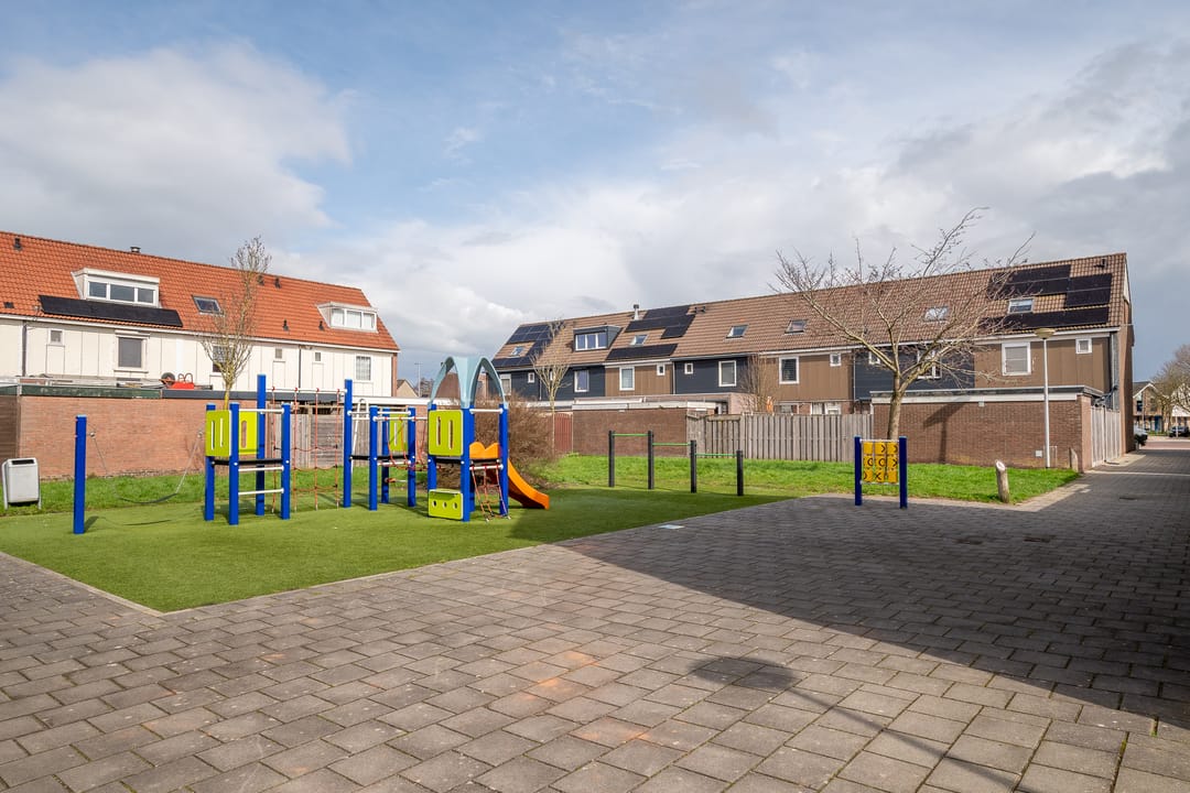 Photo 28 of Haarspitstraat 74