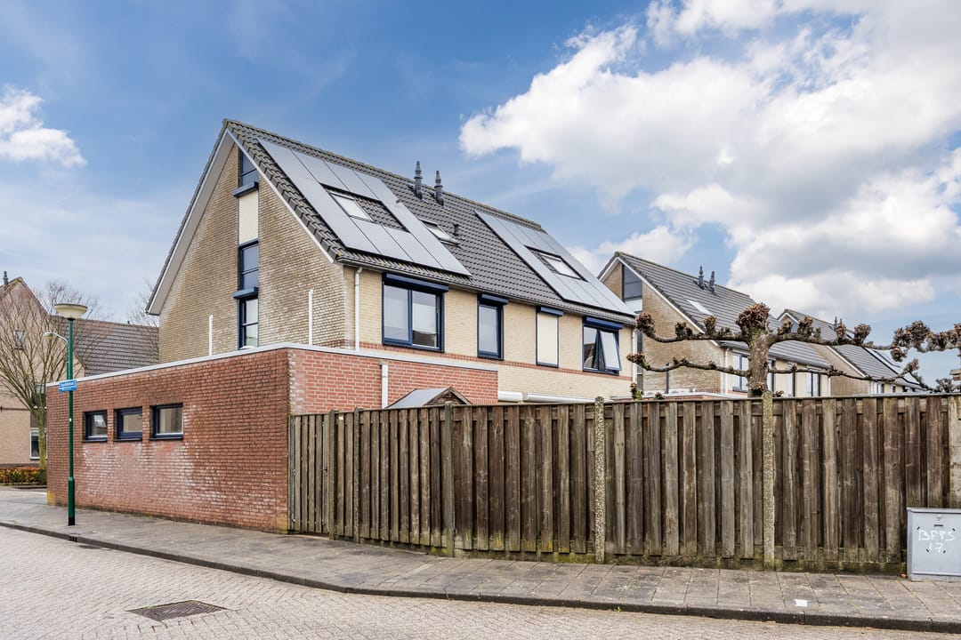 Foto 52 van Rooseveltstraat 11