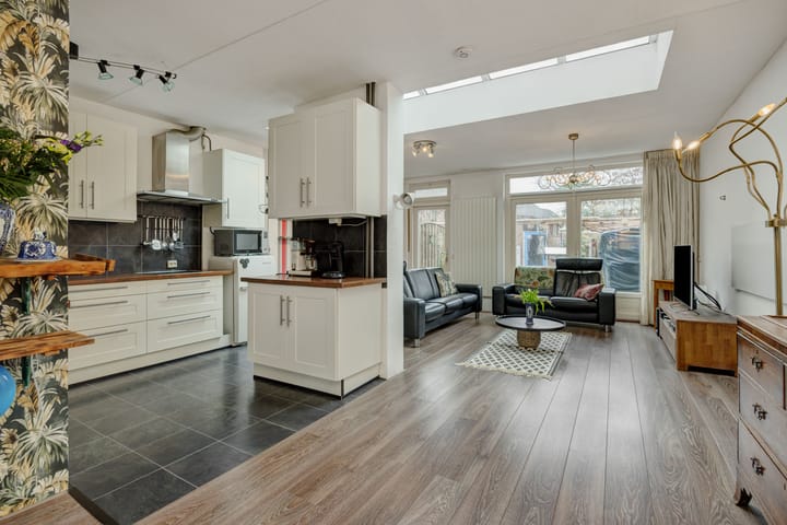 Photo 2 of Drenthehof 49