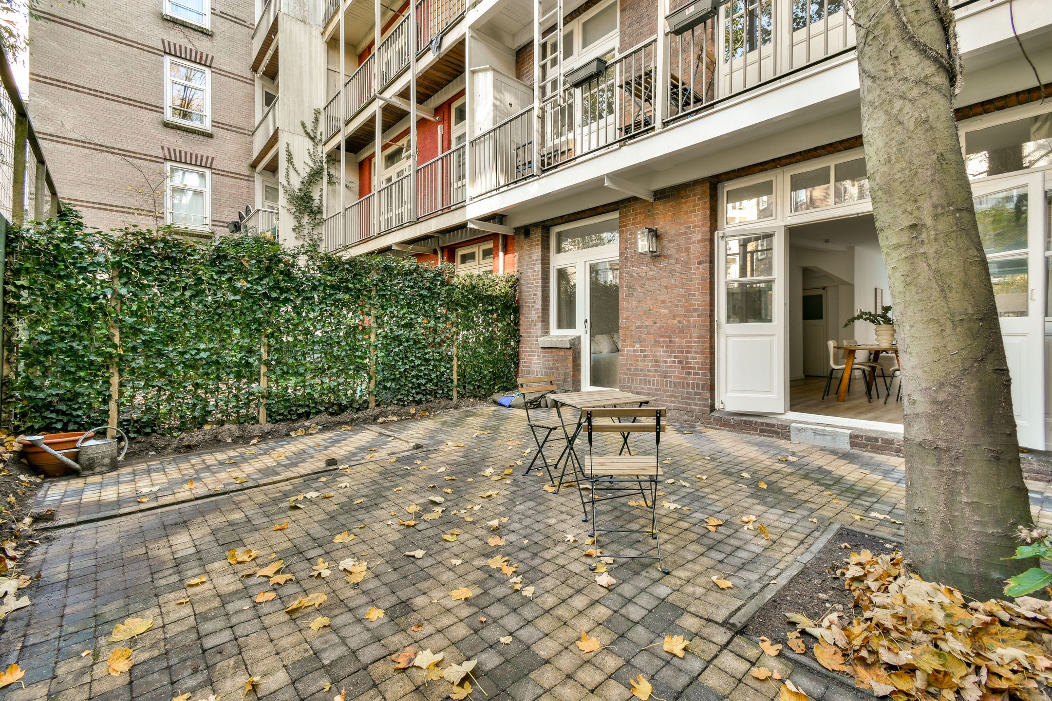 Foto 15 van Amaliastraat 12-H