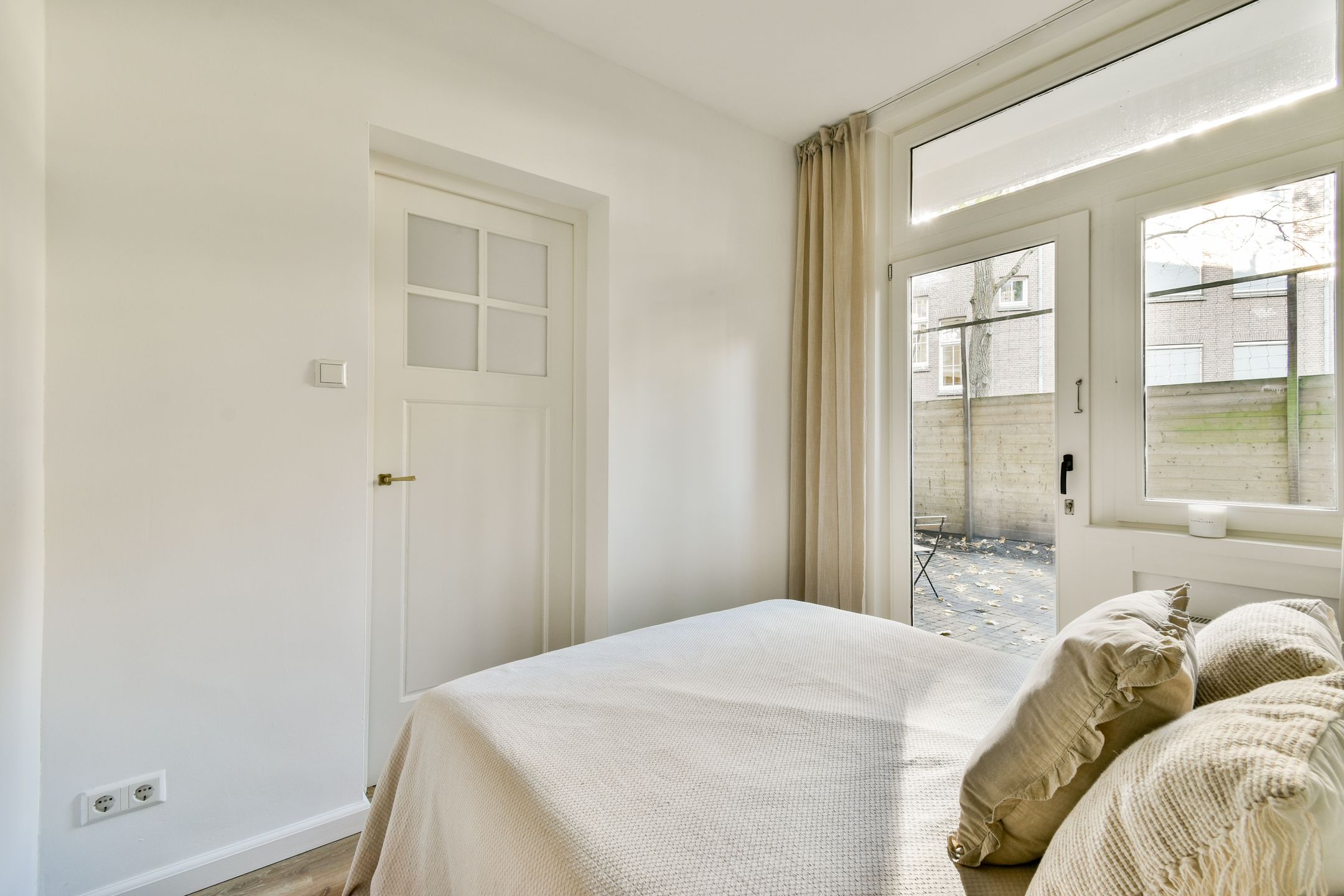 Foto 21 van Amaliastraat 12-H